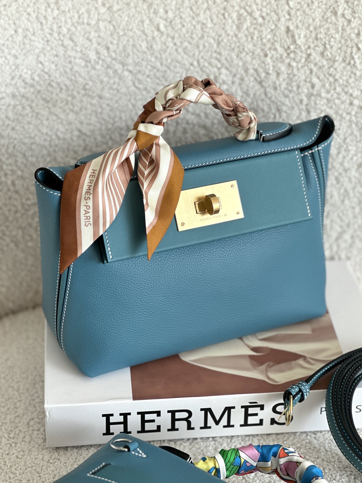 Hermes Kelly Mini 2424 21cm Handbag in Blue Jean Clemence Leather